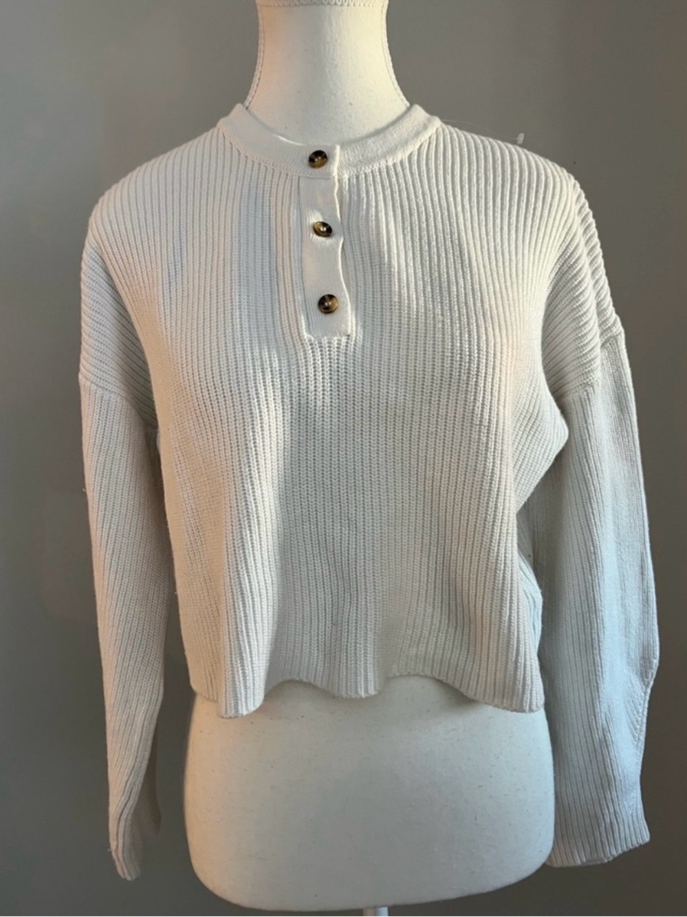 THE RANGE Women’s Cream Ribbed Henley Sweater Top